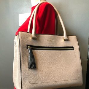 Large Kate Spade purse $160